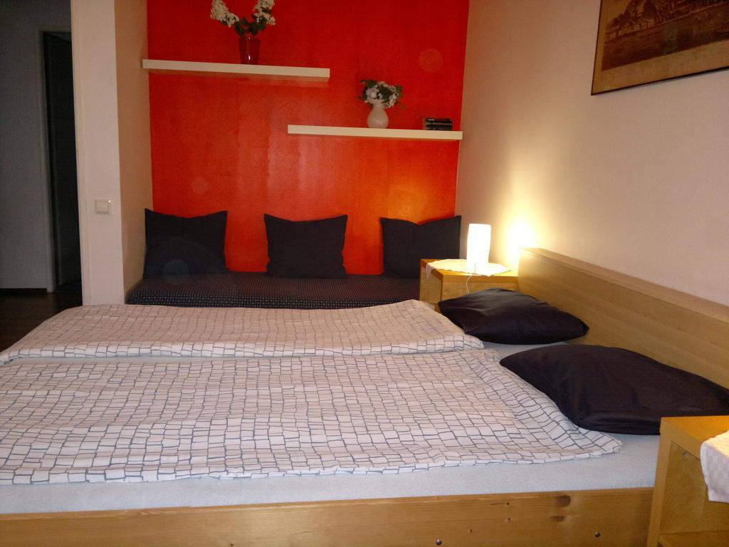 Apartment Maximilian Bratislava Habitación foto